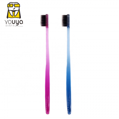 2020 OEM Hot Sale Plastic Soft Bristles Toothbrush Travel Toothbrush